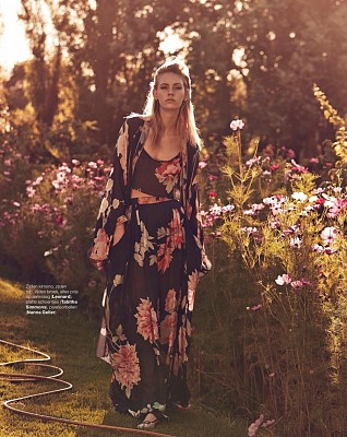 Marie Claire photographer:    Hans van Brakel