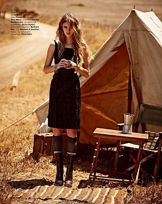 Marie Claire photographer:    Hans van Brakel